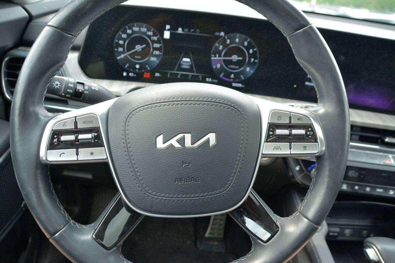 2023 Kia Telluride SX Photo