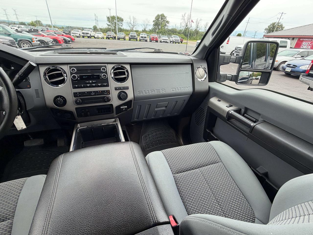 2016 Ford F-250 XLT Photo
