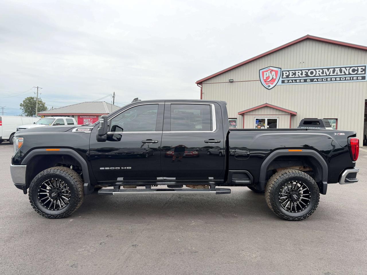 2021 GMC SIERRA 2500HD SLE Photo3