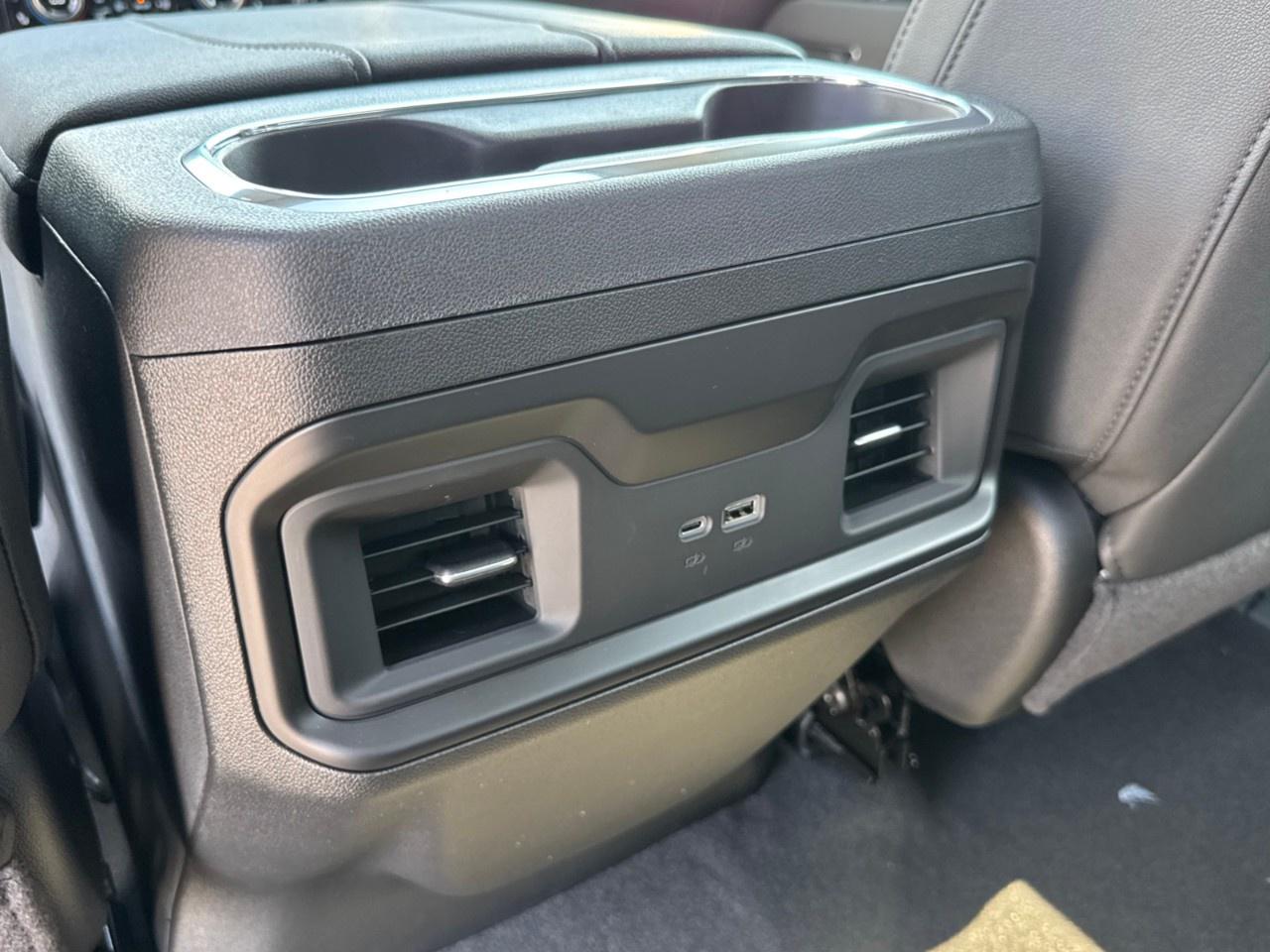 2026 Chevrolet Silverado 1500 Crew Cab Short Box 4-Wheel Drive RST Photo