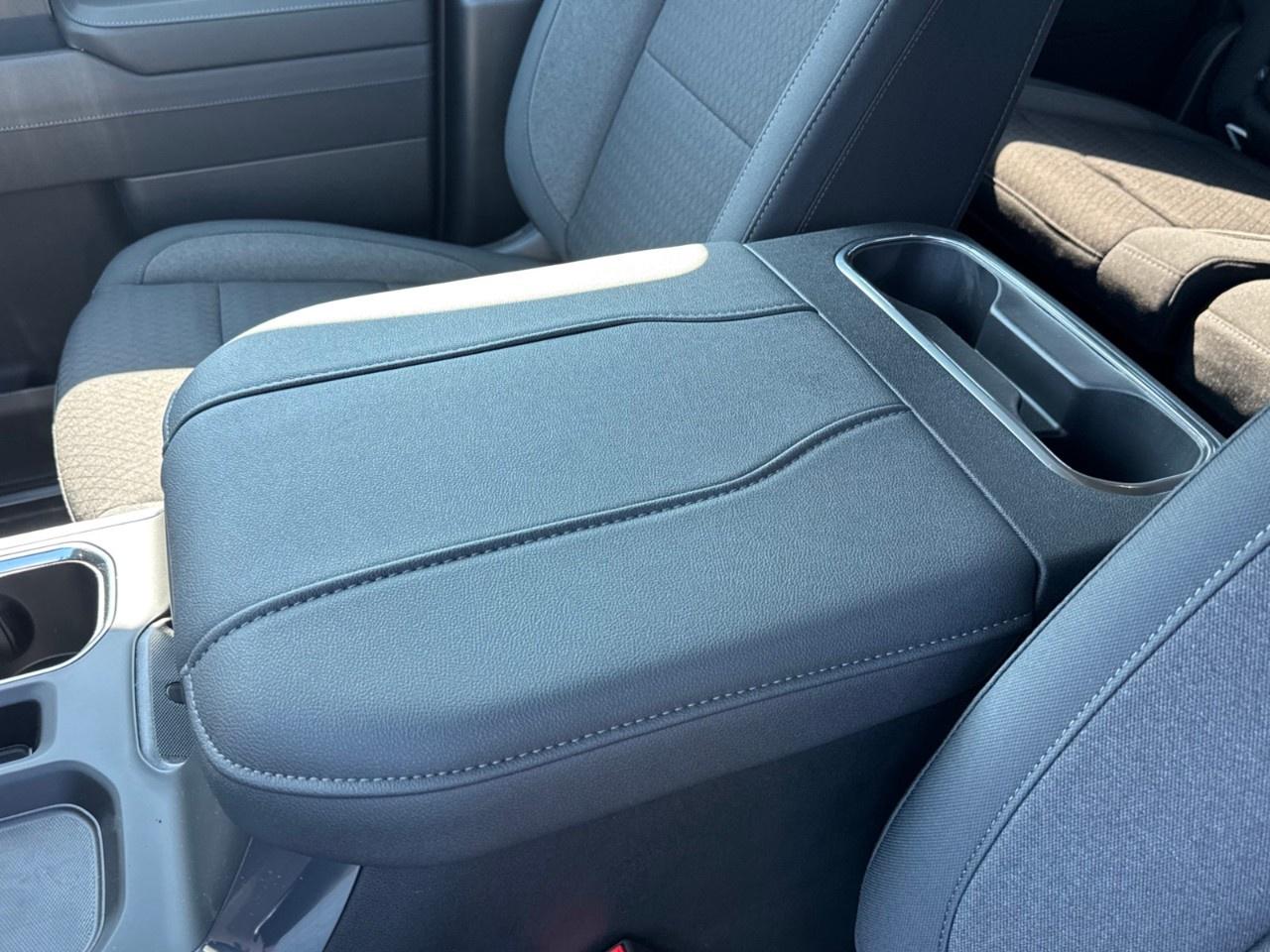 2026 GMC Sierra 1500 Crew Cab Short Box 4-Wheel Drive Elevation Photo
