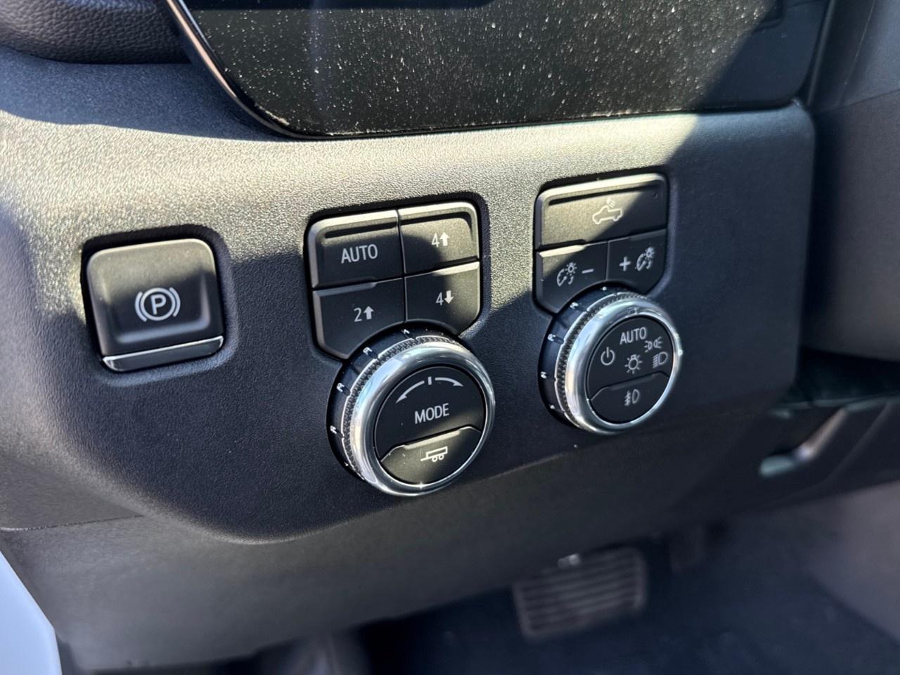 2026 GMC Sierra 1500 Crew Cab Short Box 4-Wheel Drive Elevation Photo