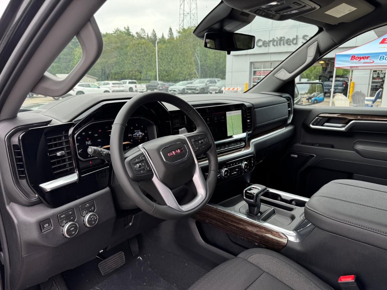 2026 GMC Sierra 1500 Crew Cab Short Box 4-Wheel Drive Elevation Photo