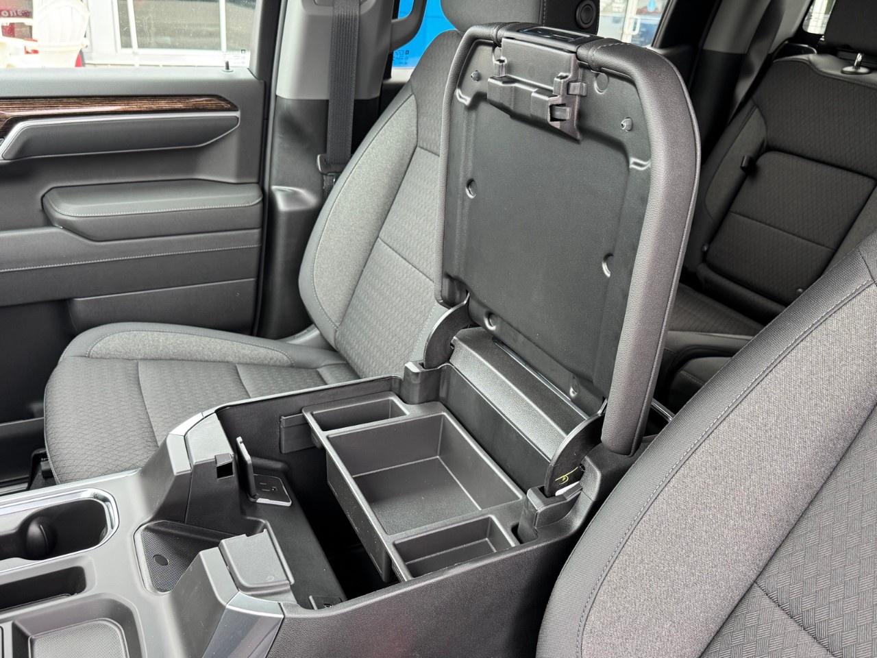 2026 GMC Sierra 1500 Crew Cab Short Box 4-Wheel Drive Elevation Photo