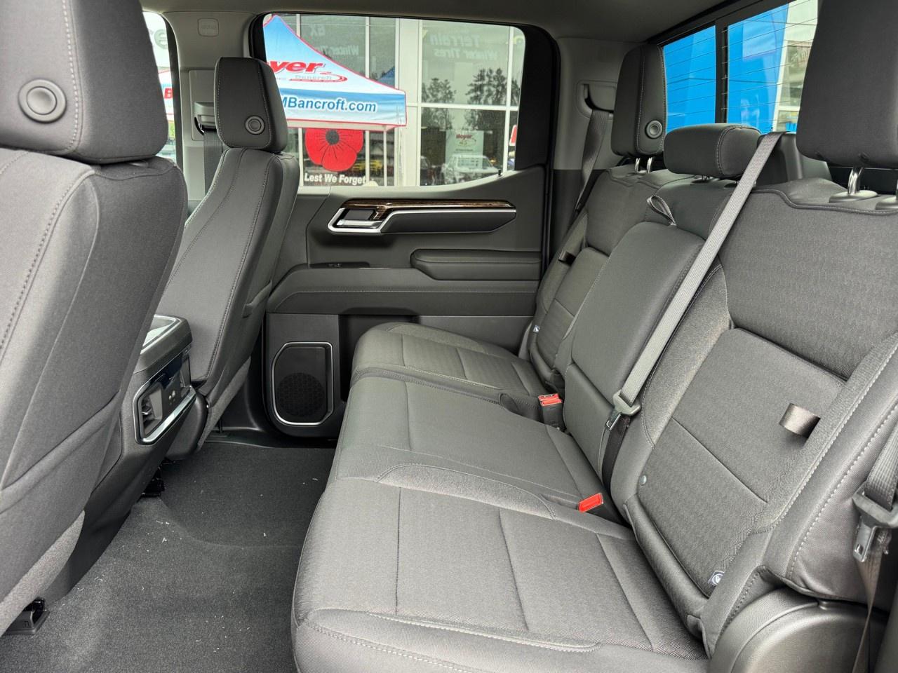 2026 GMC Sierra 1500 Crew Cab Short Box 4-Wheel Drive Elevation Photo