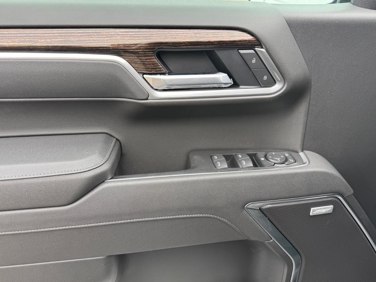 2026 GMC Sierra 1500 Crew Cab Short Box 4-Wheel Drive Elevation Photo