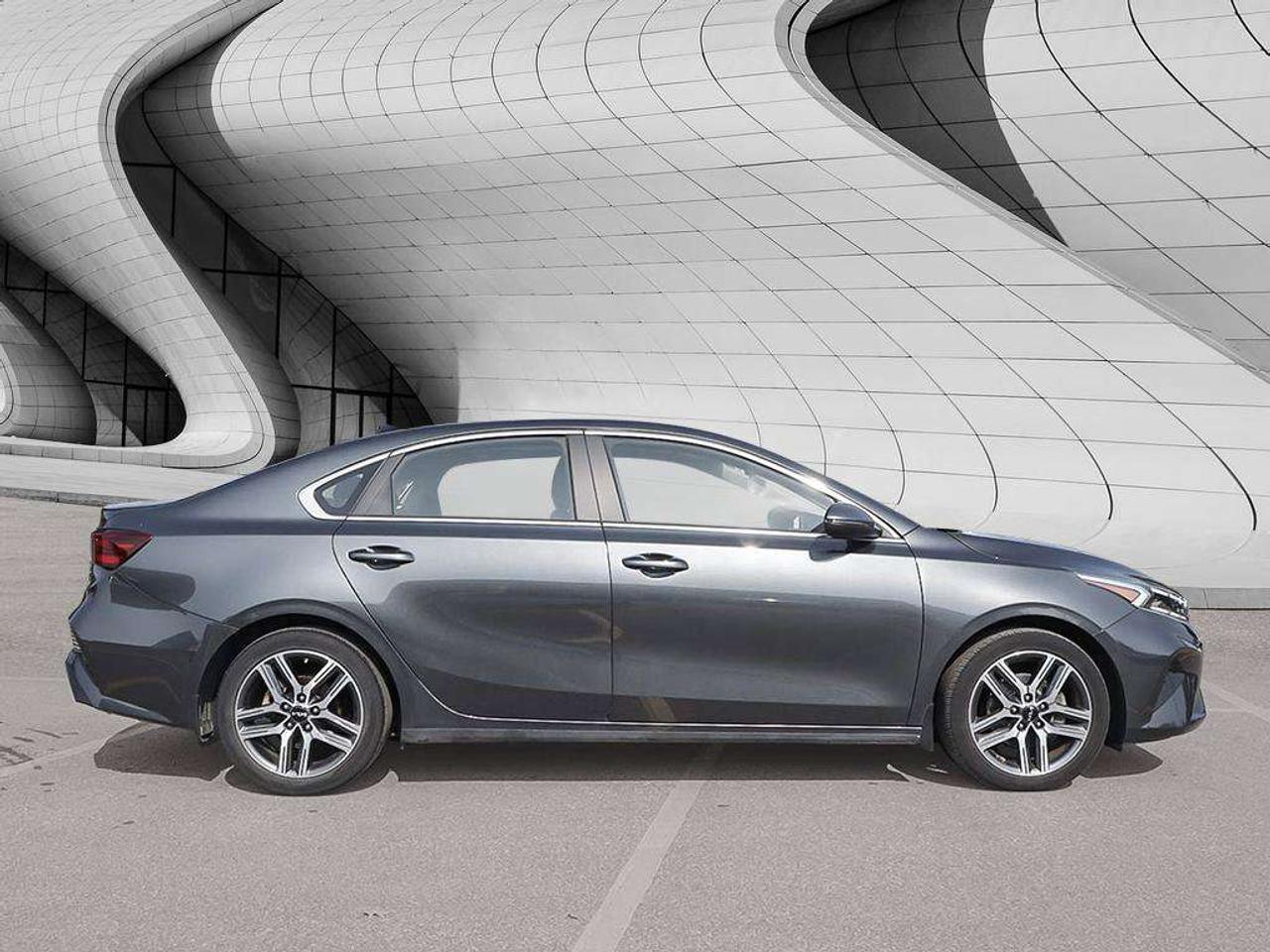 2023 Kia Forte EX+   Sunroof   Apple CarPlay   Heated Seats & Steering Wheel   Blind Spot Detection Photo