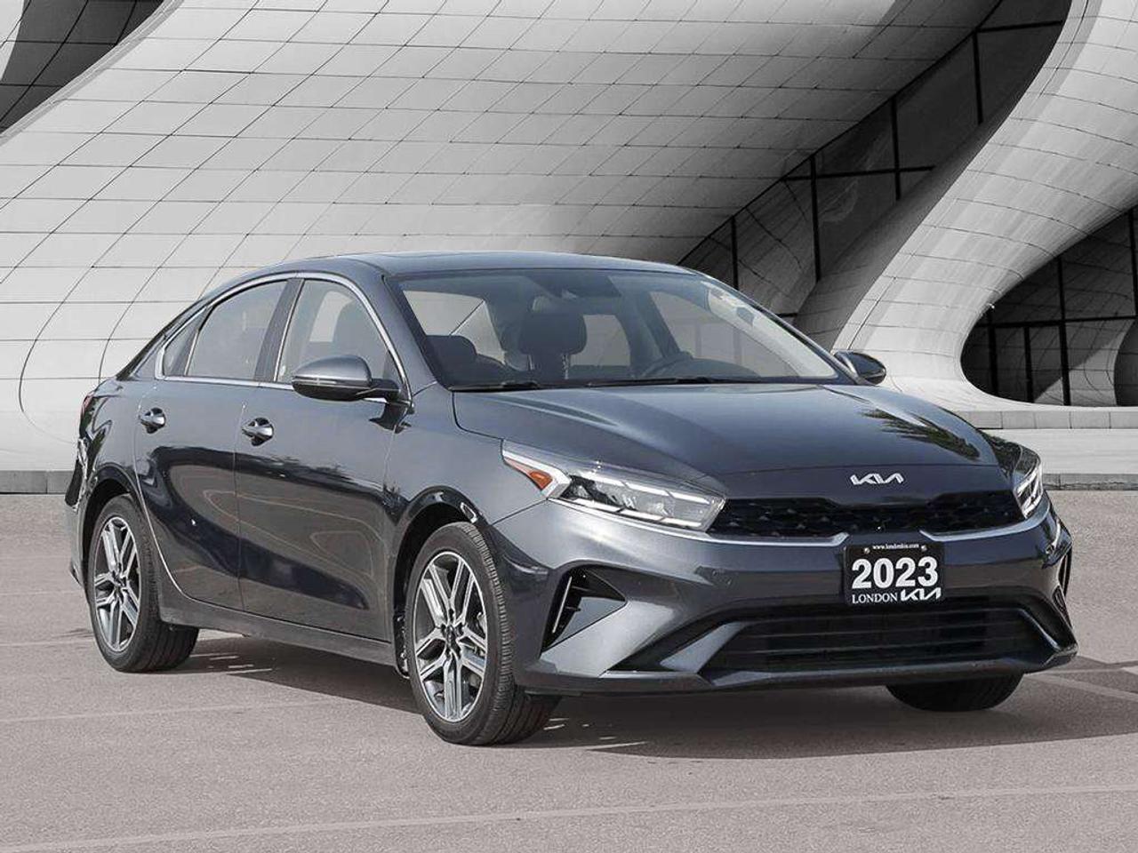 2023 Kia Forte EX+   Sunroof   Apple CarPlay   Heated Seats & Steering Wheel   Blind Spot Detection Photo