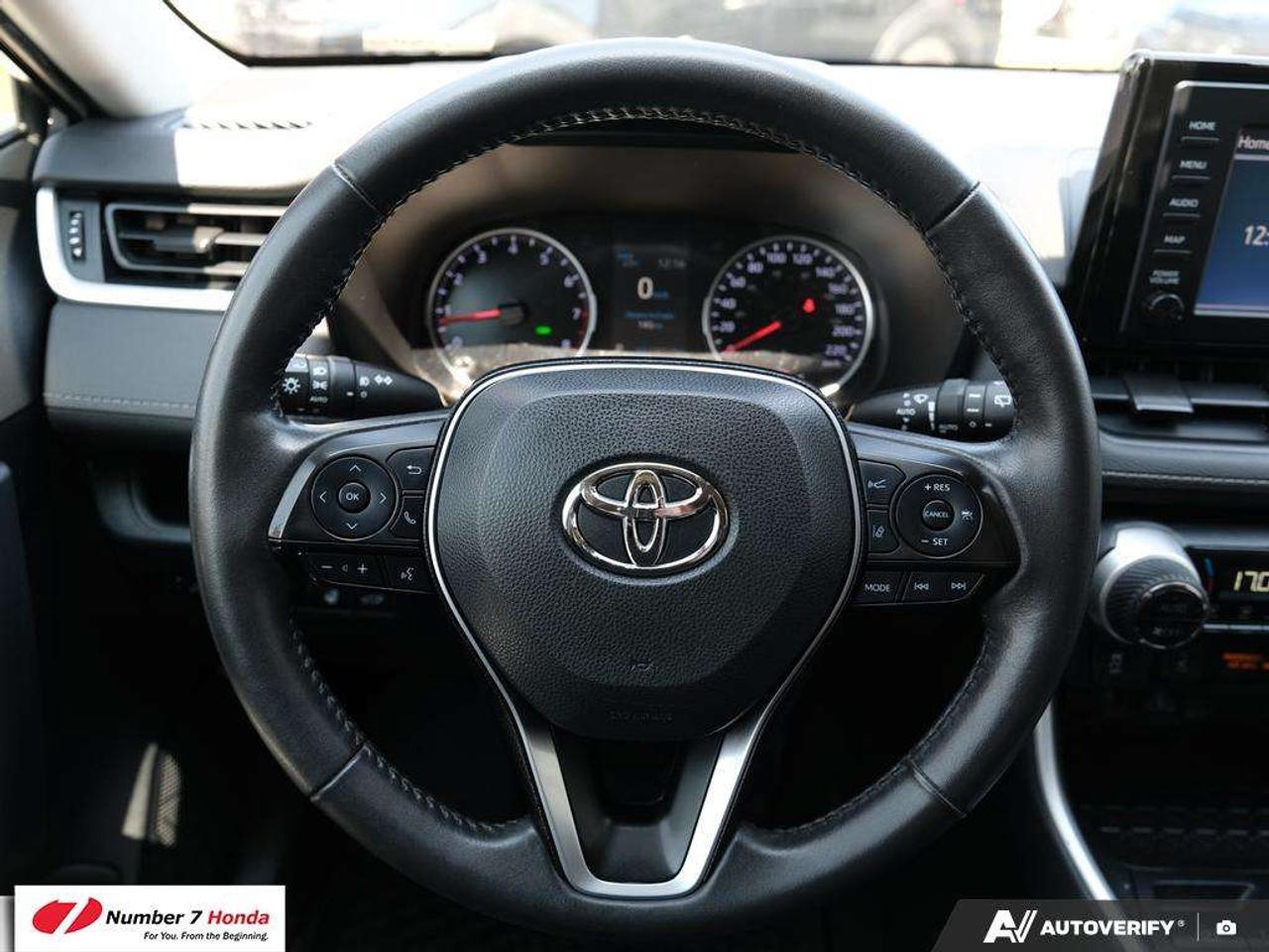 2020 Toyota RAV4 XLE AWD Photo