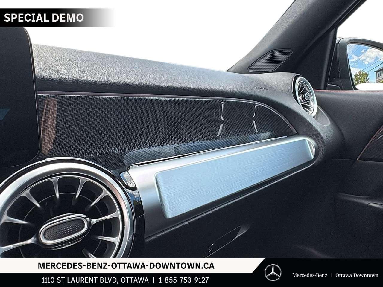 2026 Mercedes-Benz GLB 4MATIC SUV Photo