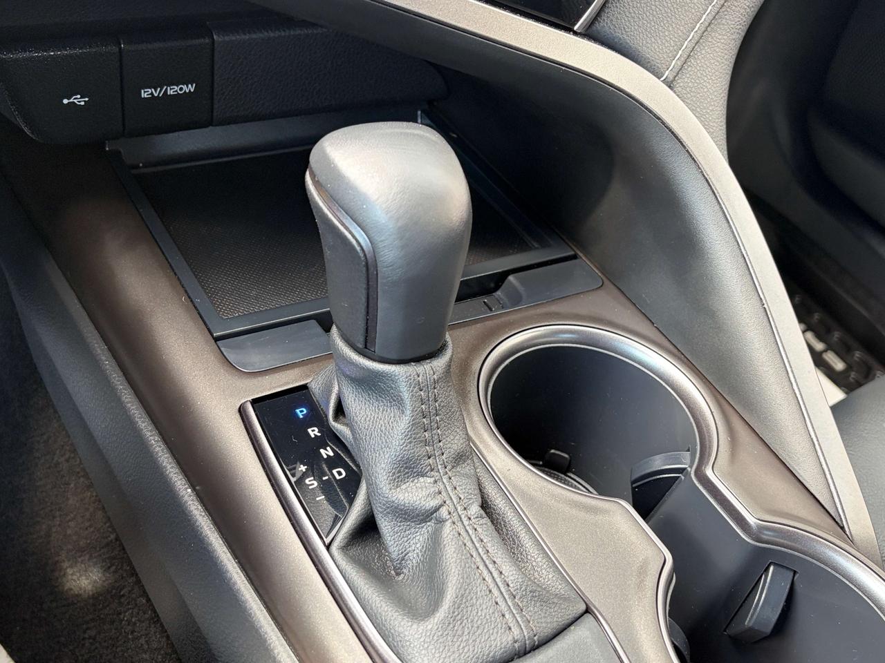 2023 Toyota Camry SE **CALL BELLEVILLE@613-961-8848 FOR INFO Photo