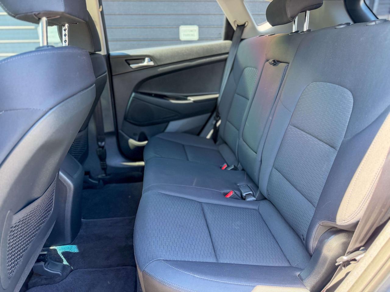 2019 Hyundai Tucson Essential/CAMERA/LANE ASSIST/APPLE CARPLAY/2.0L Photo