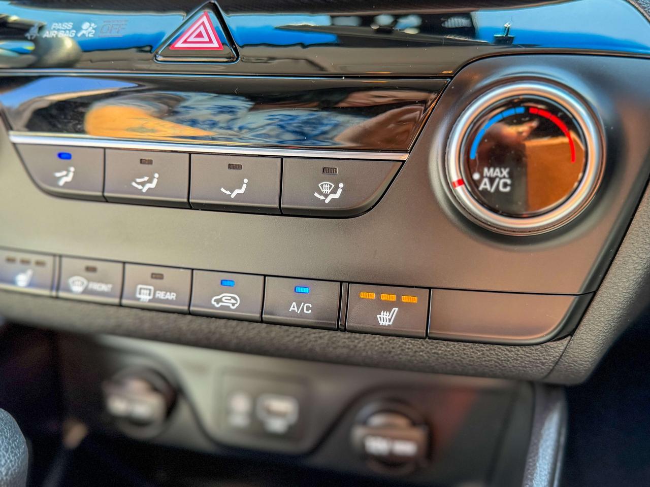 2019 Hyundai Tucson Essential/CAMERA/LANE ASSIST/APPLE CARPLAY/2.0L Photo