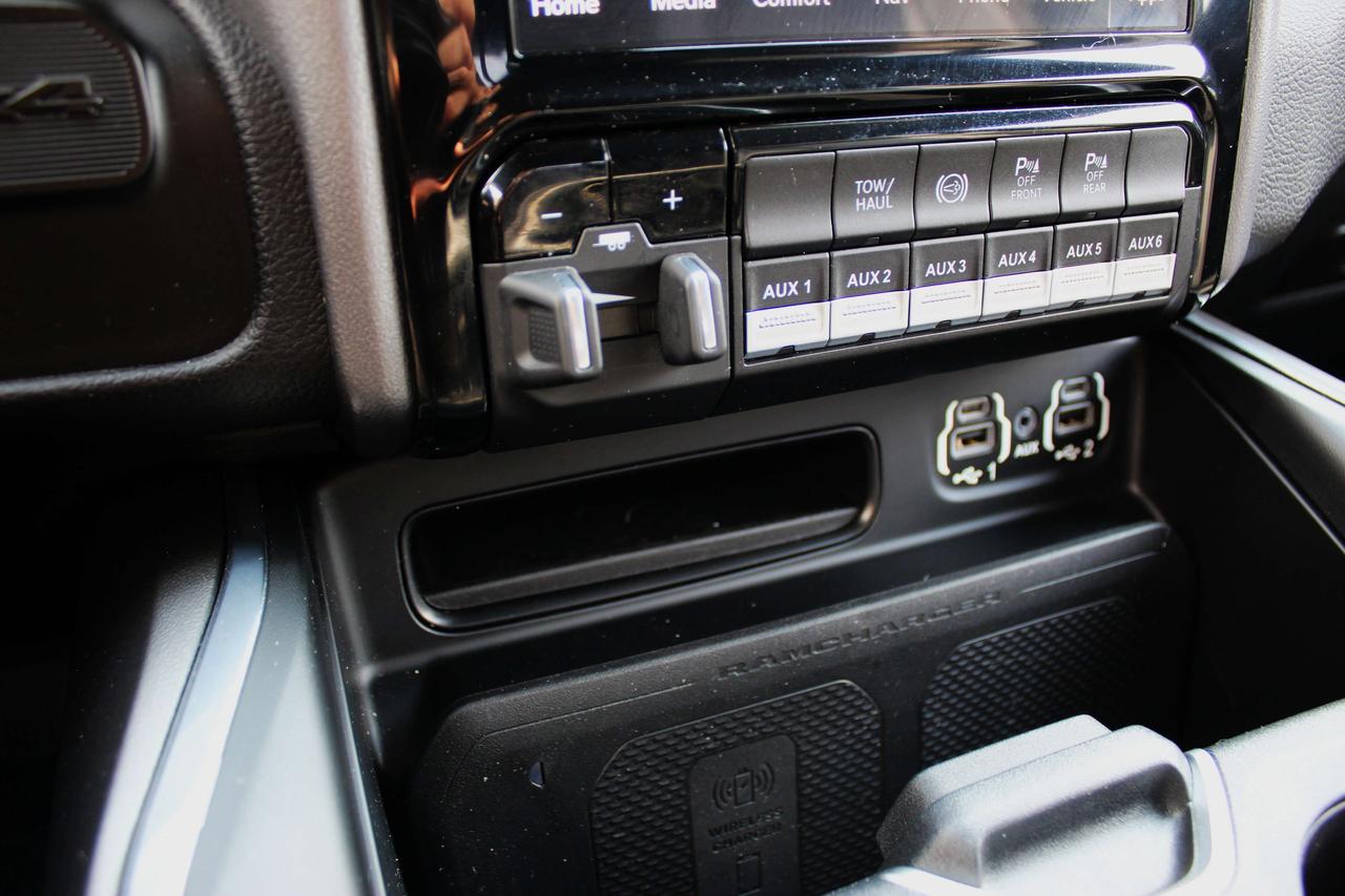 2023 RAM 2500 Laramie Photo