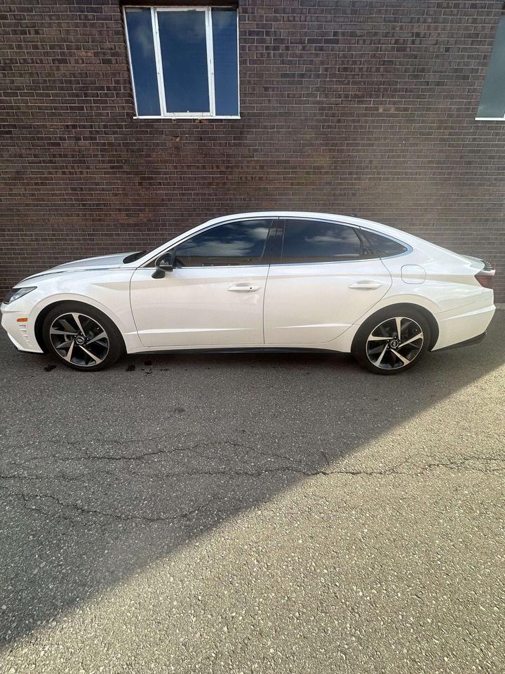 2022 Hyundai Sonata MOON ROOF, LEATHER, DRIVE ASSIST Photo3