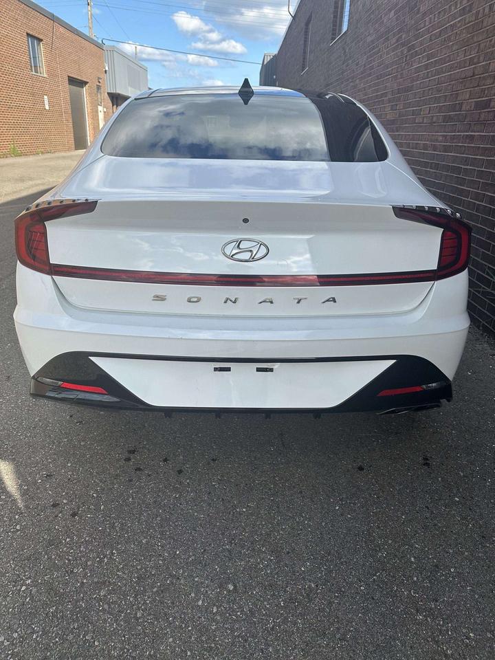 2022 Hyundai Sonata MOON ROOF, LEATHER, DRIVE ASSIST Photo