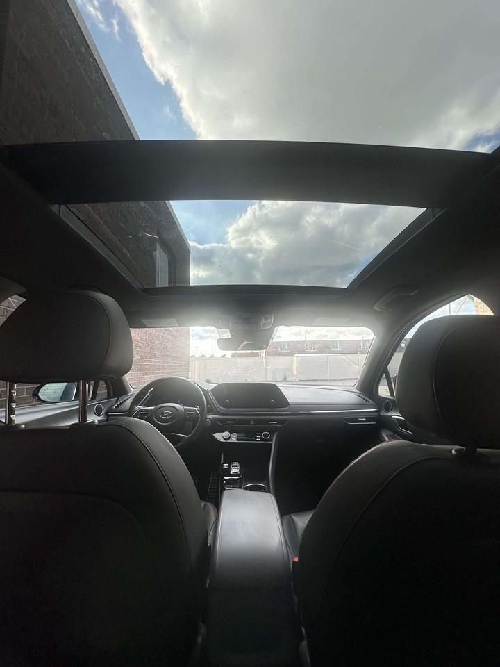 2022 Hyundai Sonata MOON ROOF, LEATHER, DRIVE ASSIST Photo