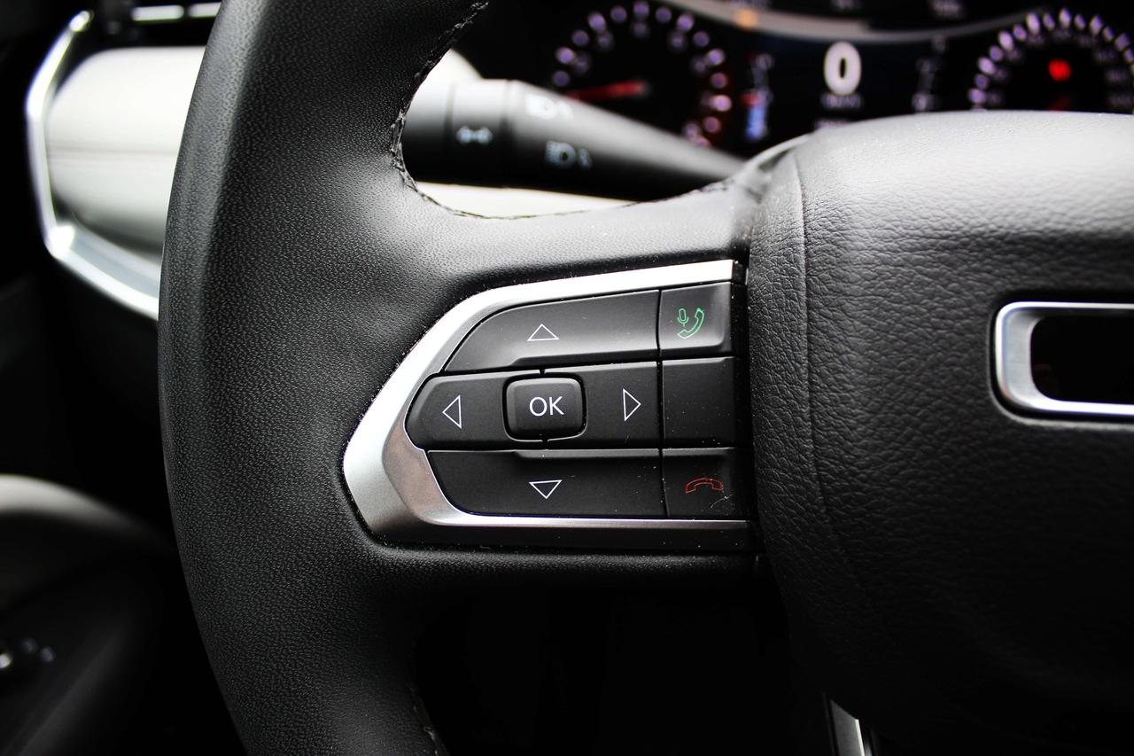 2024 Jeep Compass LIMITED Photo