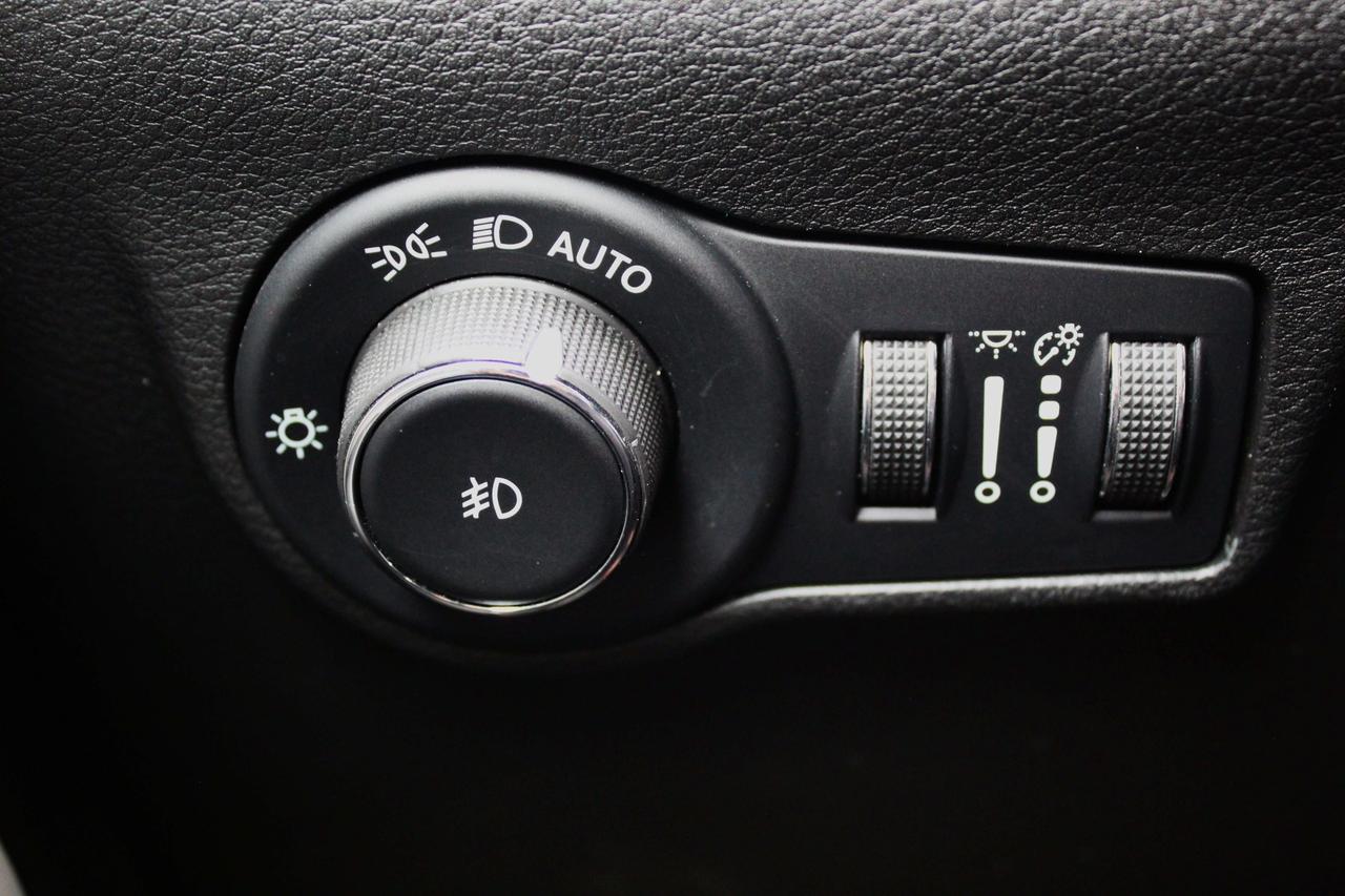 2024 Jeep Compass LIMITED Photo