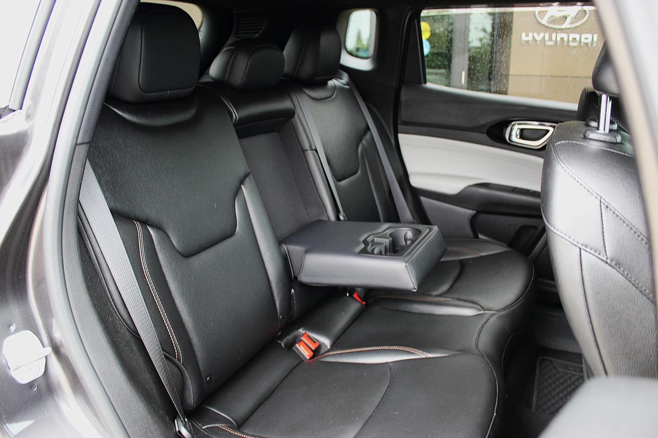 2024 Jeep Compass LIMITED Photo
