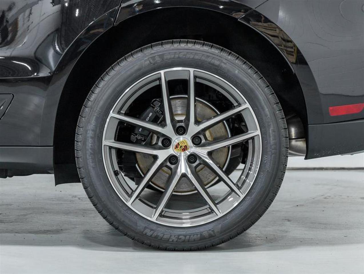 2026 Porsche Macan  Photo