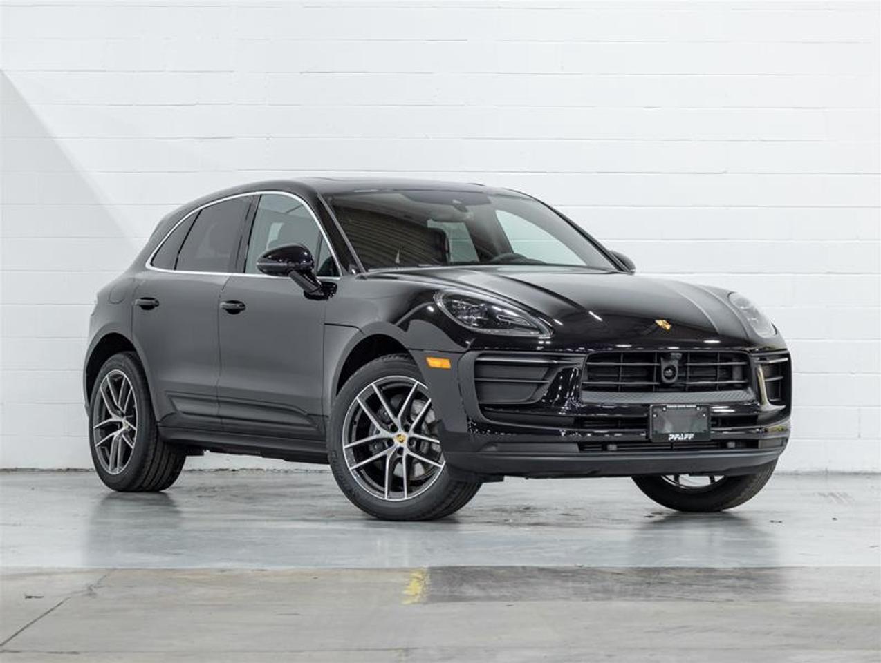 2026 Porsche Macan  Photo