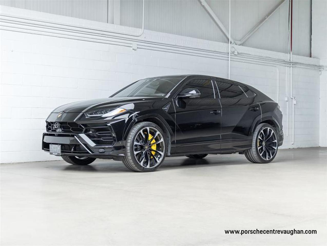 2021 Lamborghini Urus  Photo