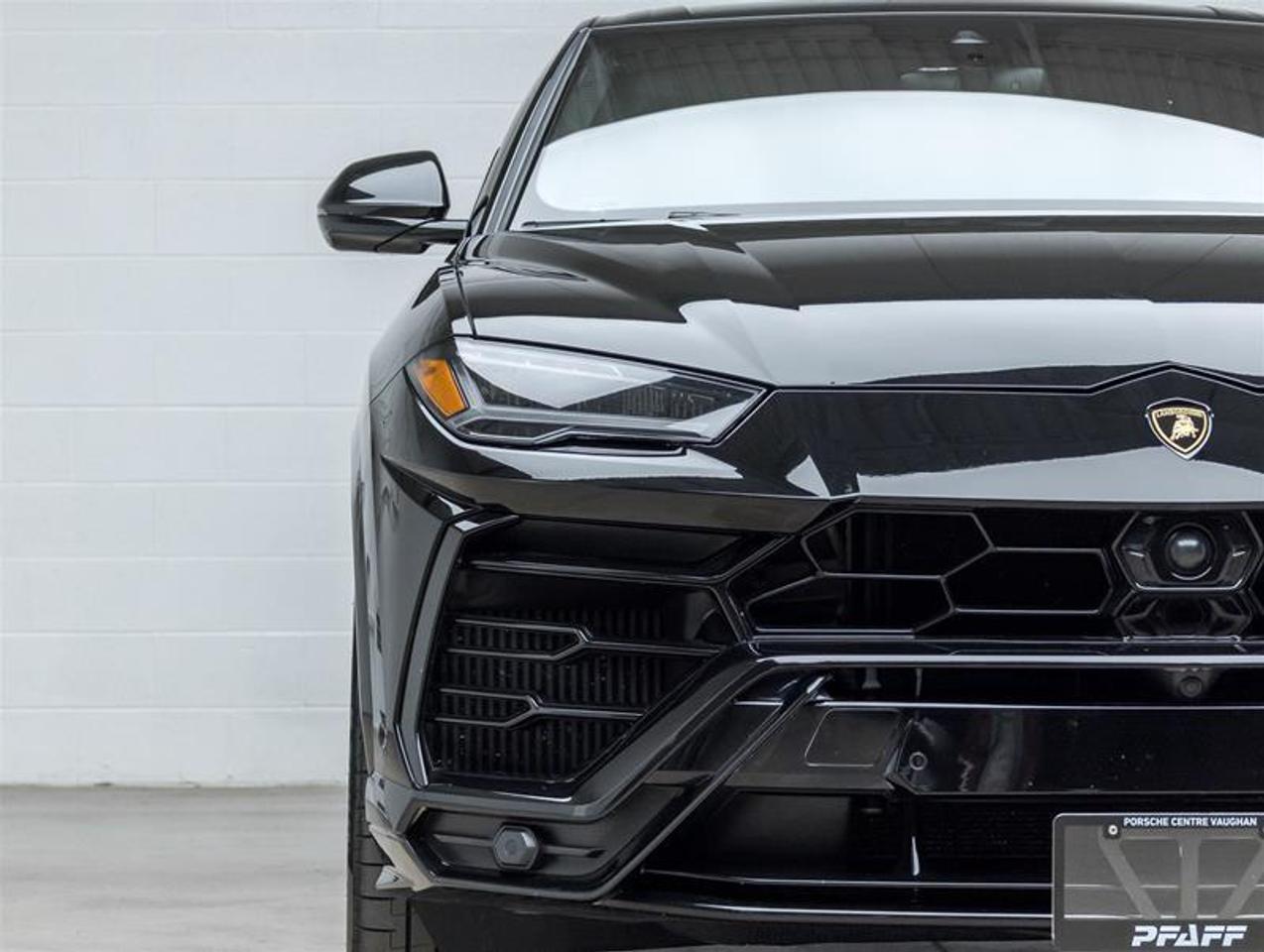 2021 Lamborghini Urus  Photo