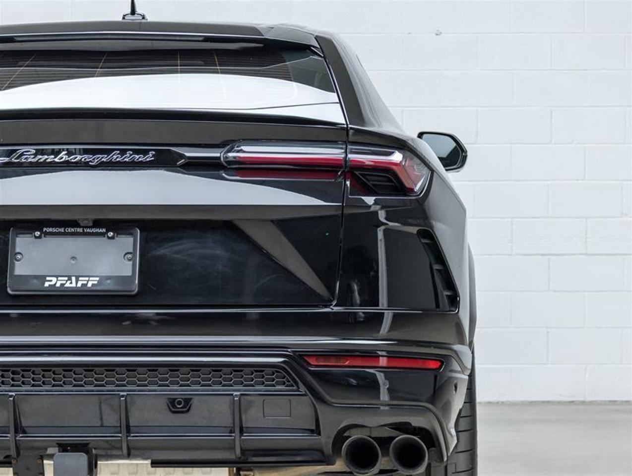 2021 Lamborghini Urus  Photo