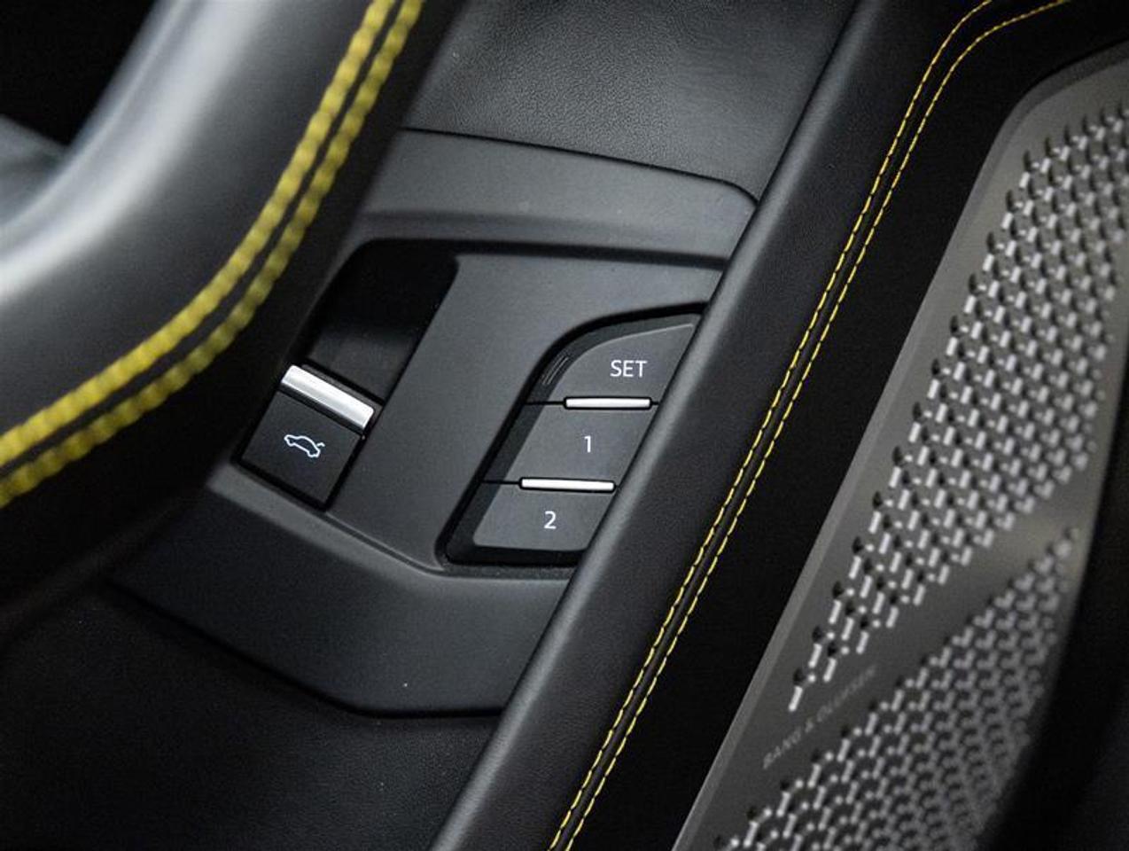 2021 Lamborghini Urus  Photo