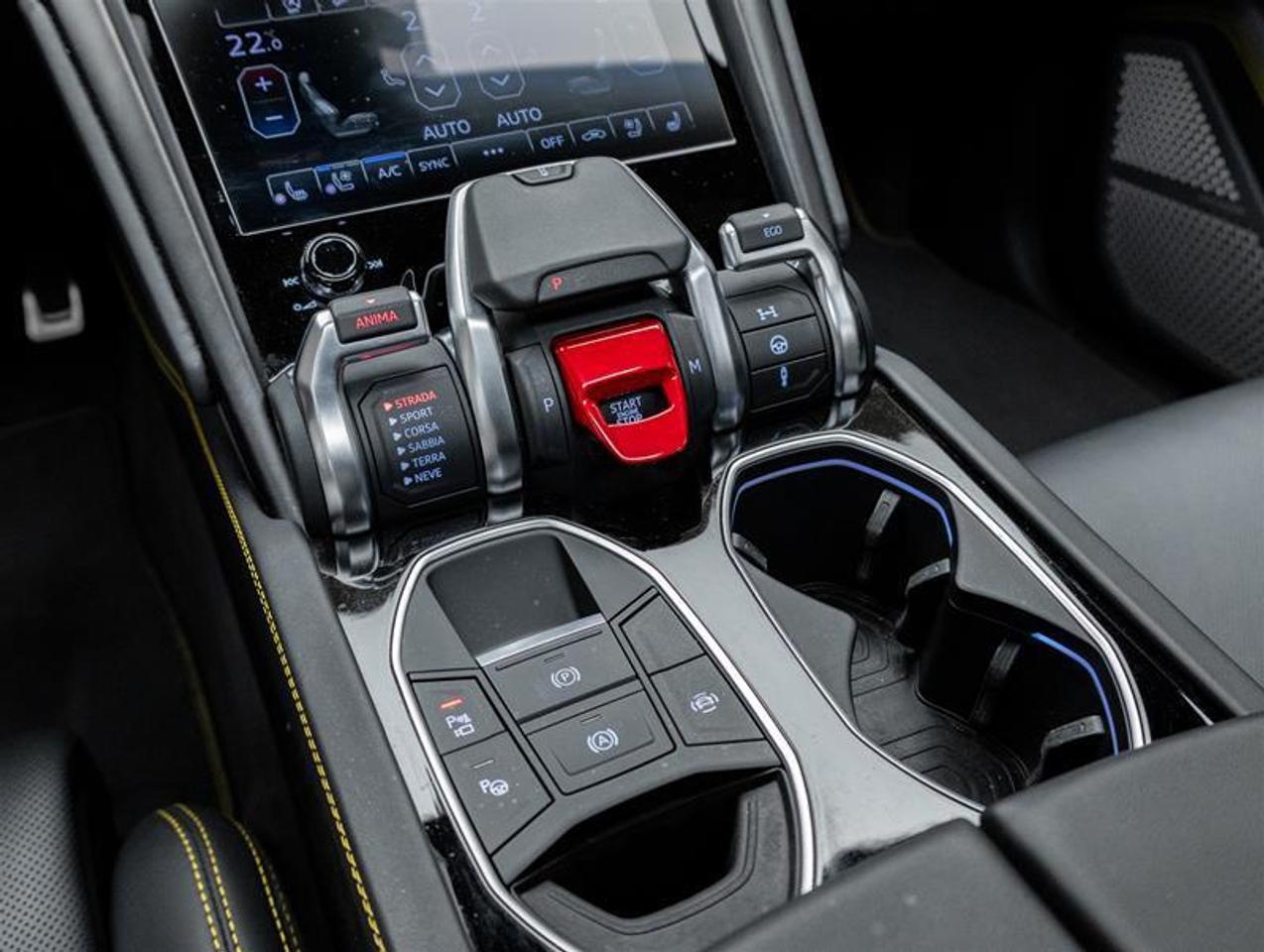 2021 Lamborghini Urus  Photo