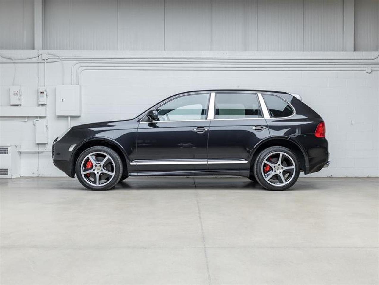 2005 Porsche Cayenne  Photo