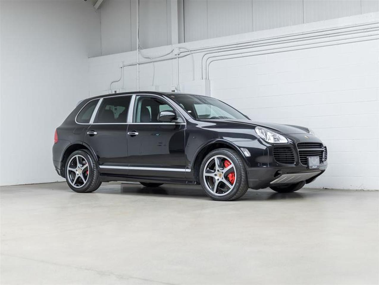 2005 Porsche Cayenne  Photo