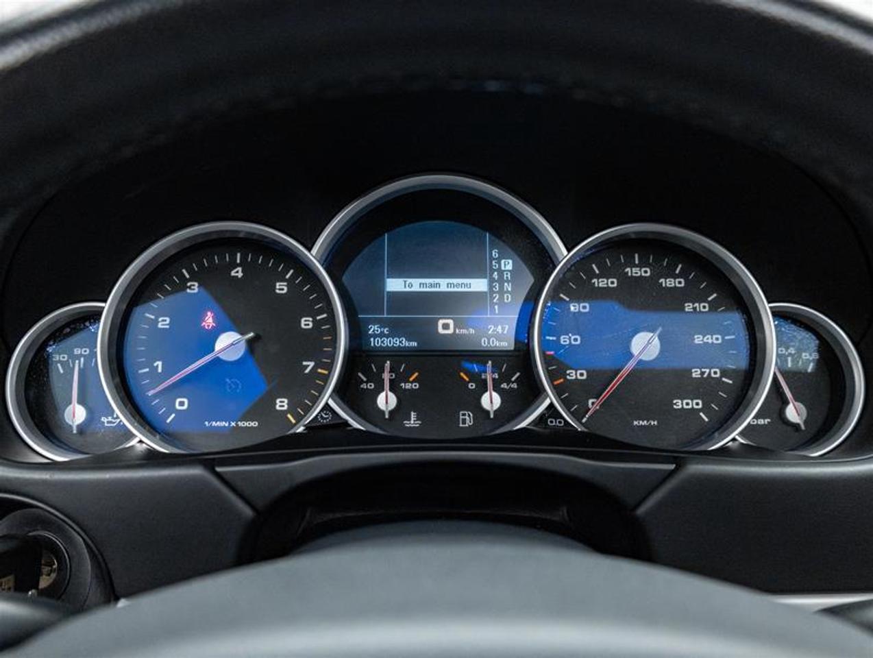 2005 Porsche Cayenne  Photo