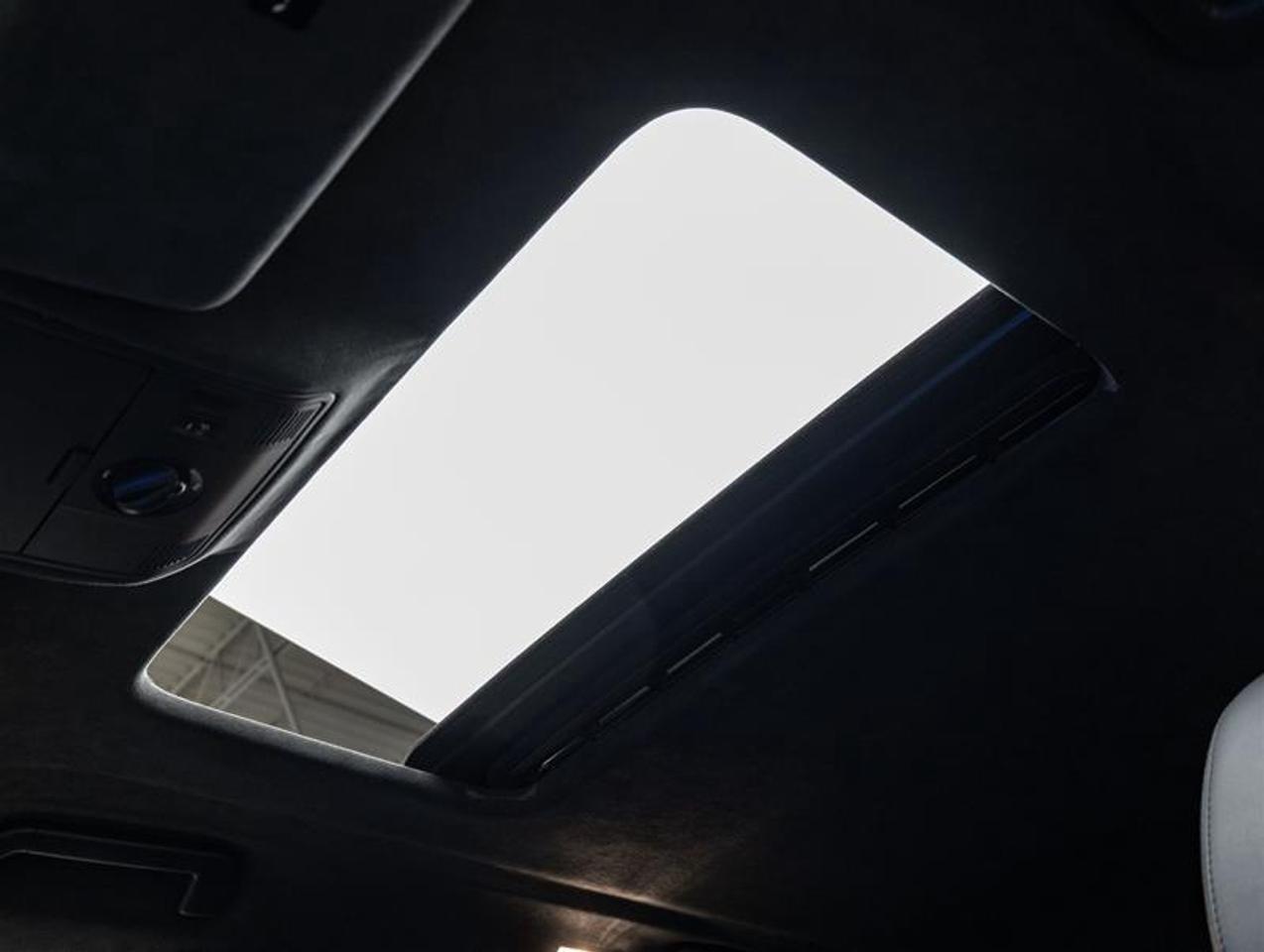 2005 Porsche Cayenne  Photo