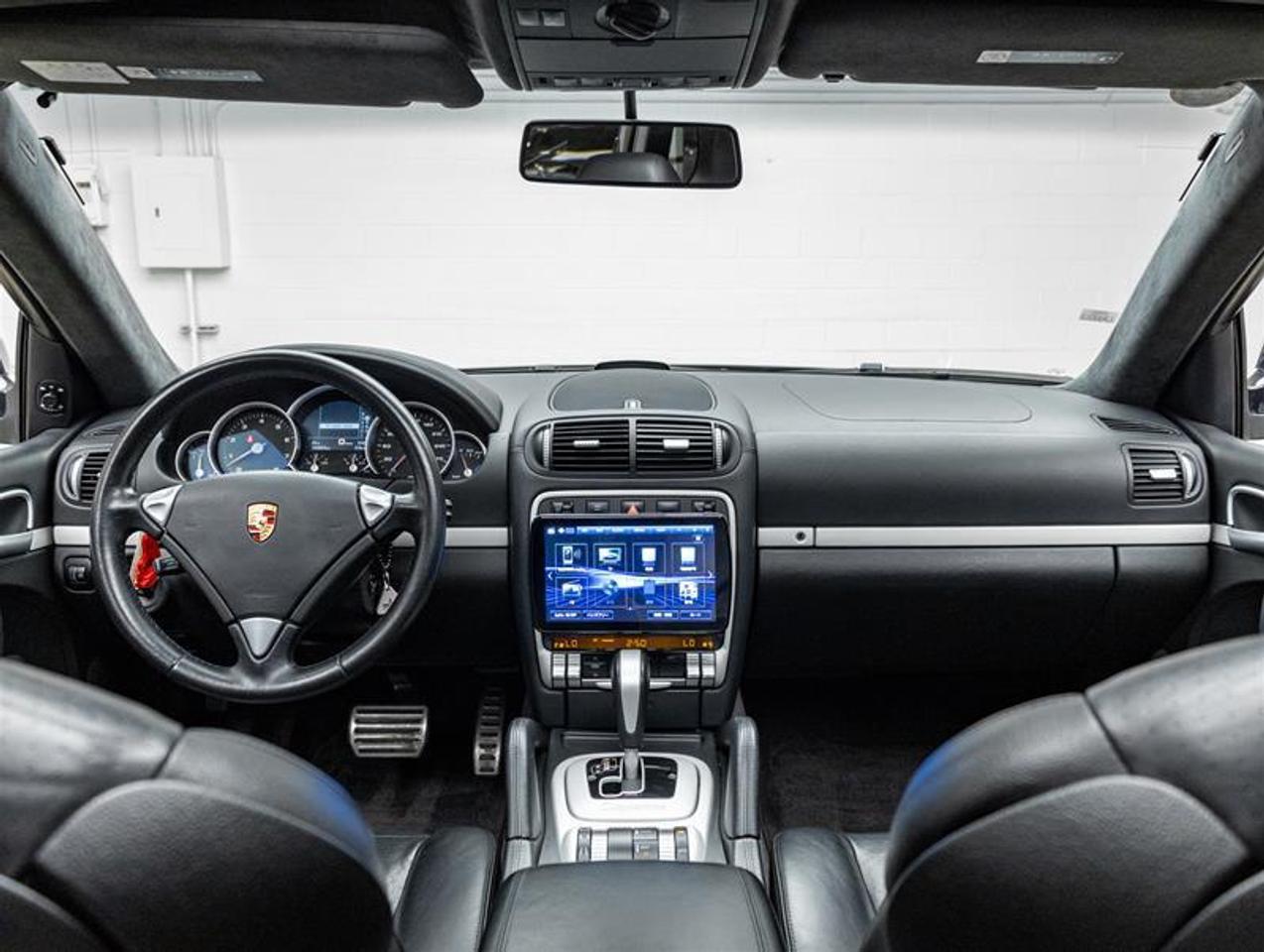 2005 Porsche Cayenne  Photo