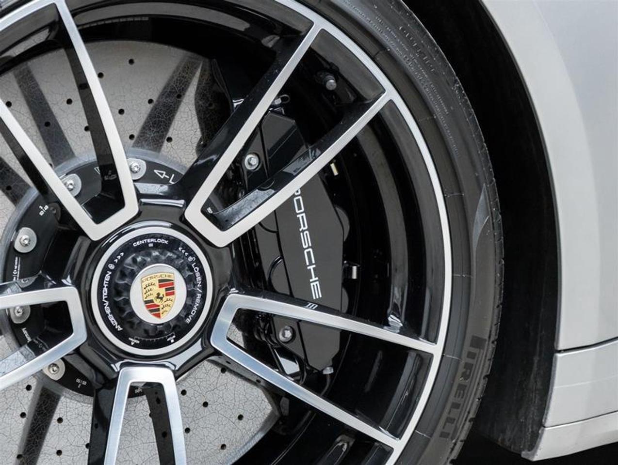2021 Porsche 911  Photo