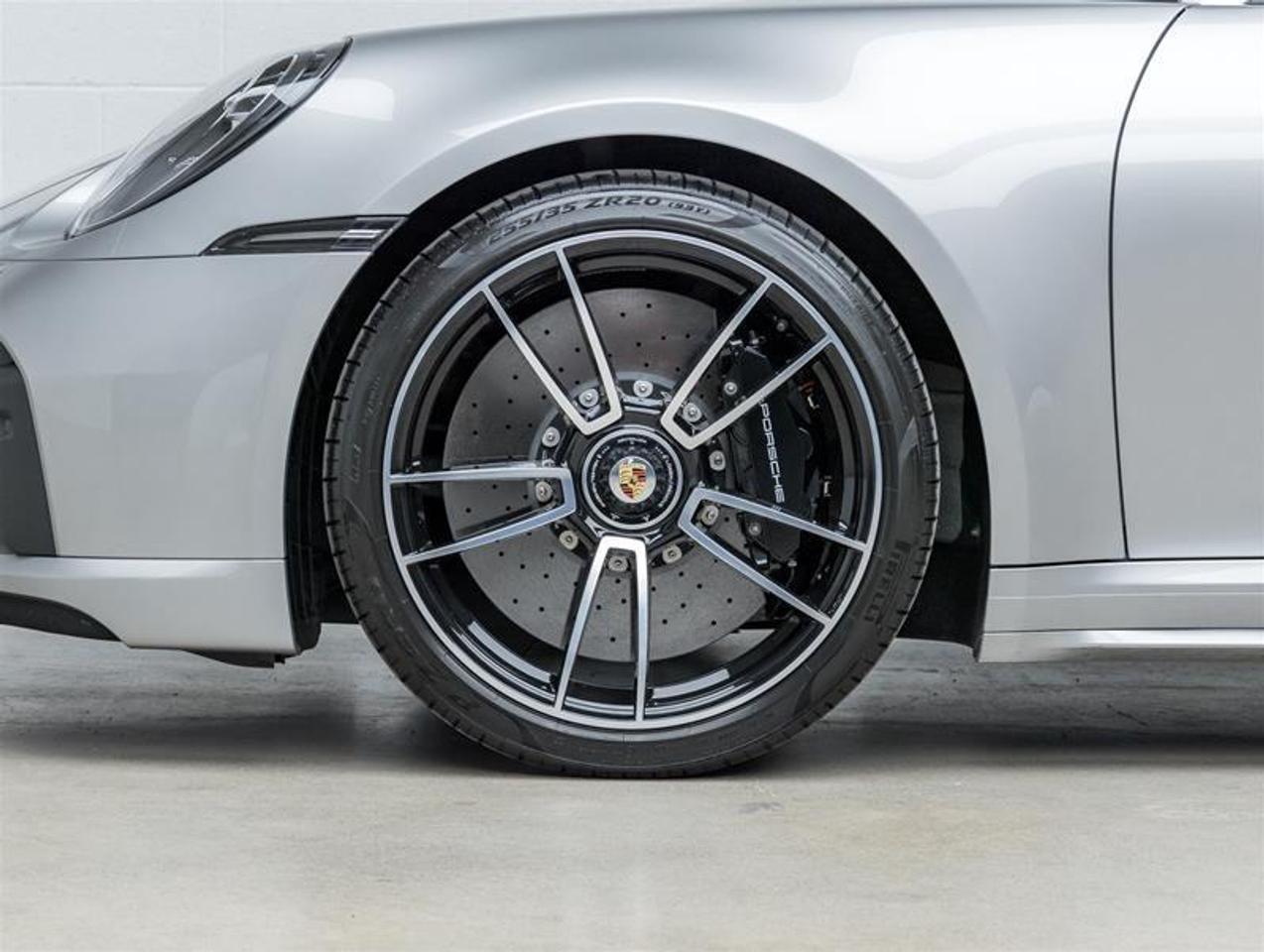 2021 Porsche 911  Photo