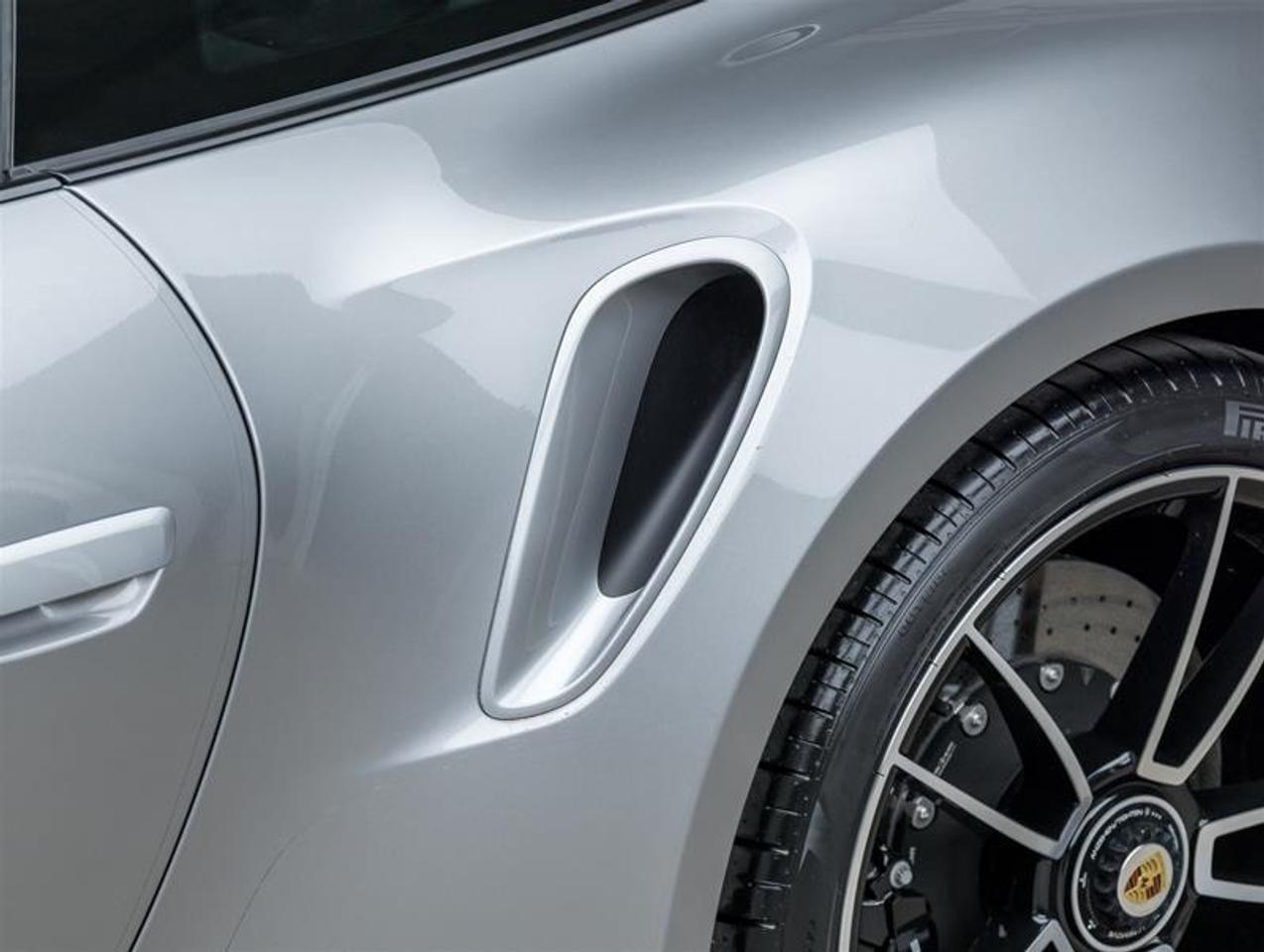 2021 Porsche 911  Photo
