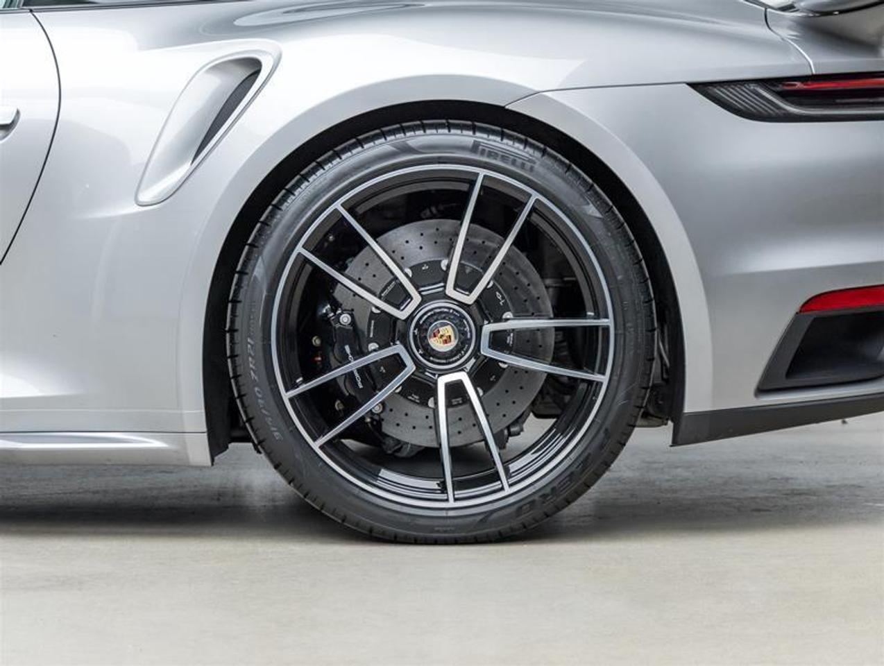 2021 Porsche 911  Photo
