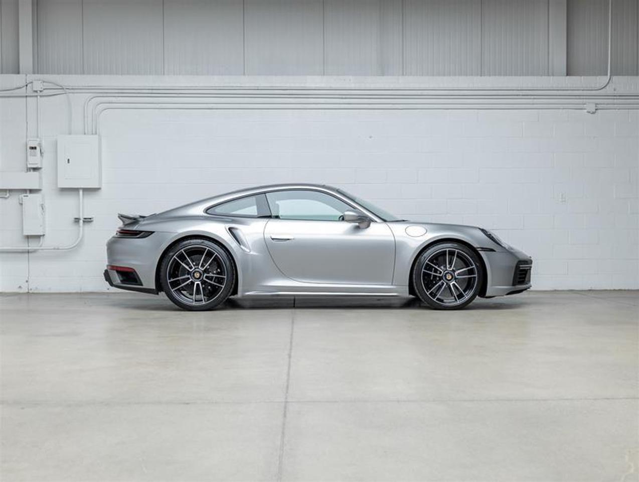 2021 Porsche 911  Photo