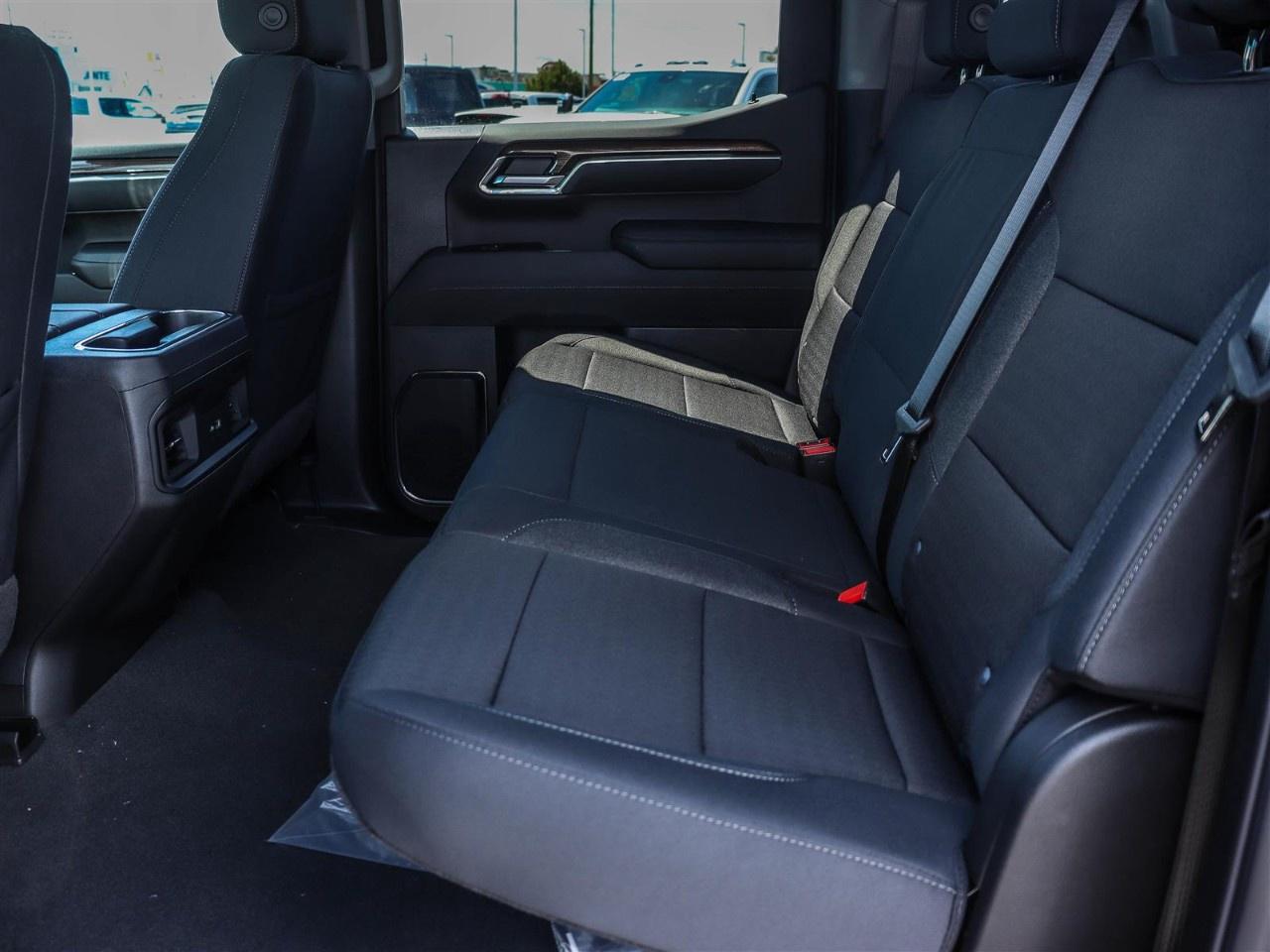 2026 Chevrolet Silverado 1500 Crew Cab Short Box 4-Wheel Drive LT Trail Boss Photo