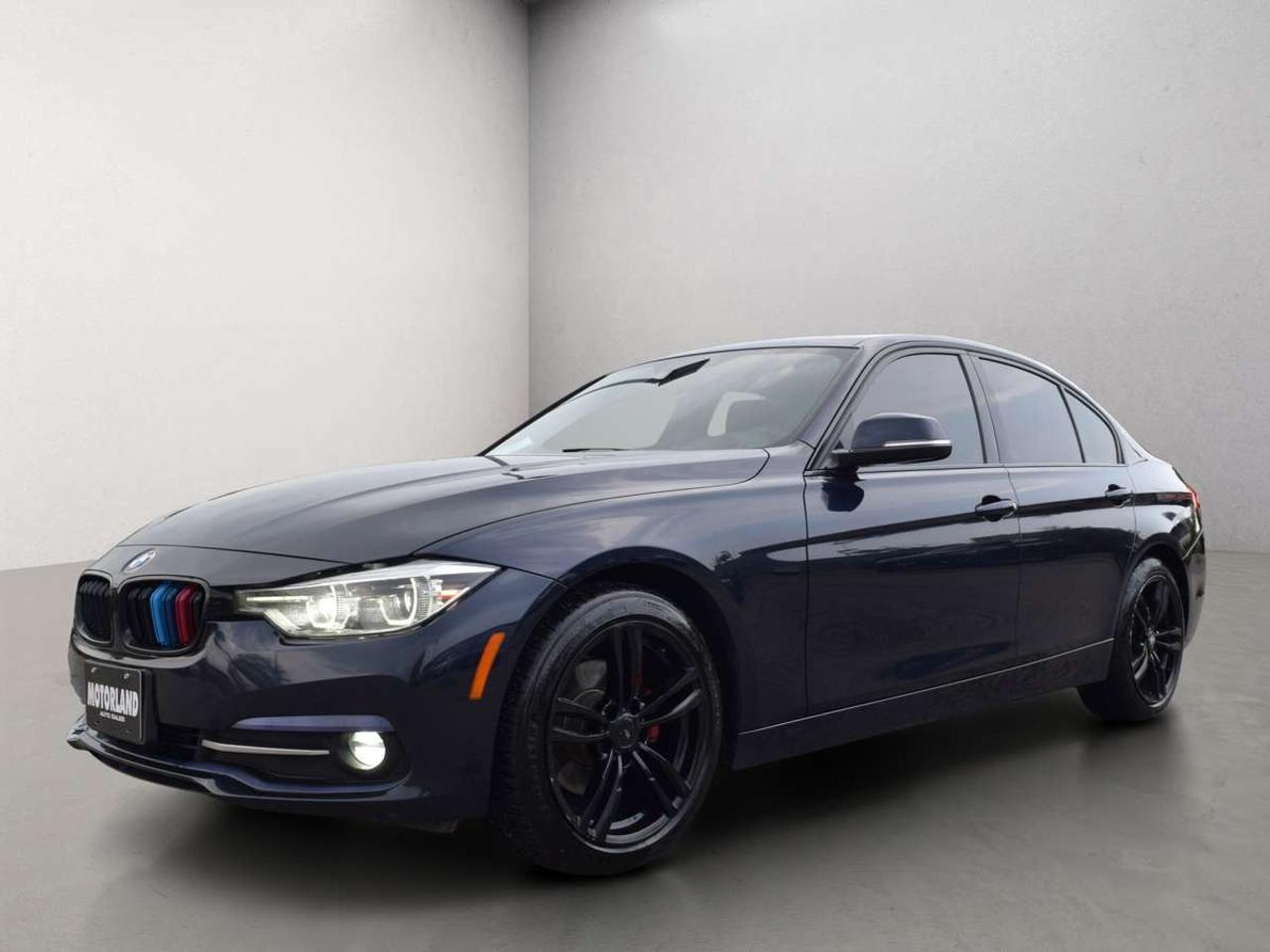 2017 BMW 3 Series 320i Premium Leather Sunroof Navigation Photo