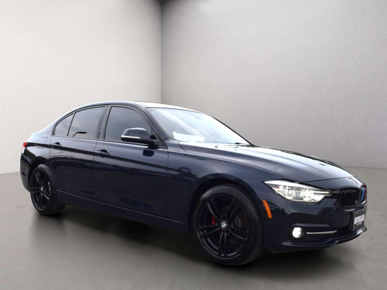 2017 BMW 3 Series 320i Premium Leather Sunroof Navigation Photo