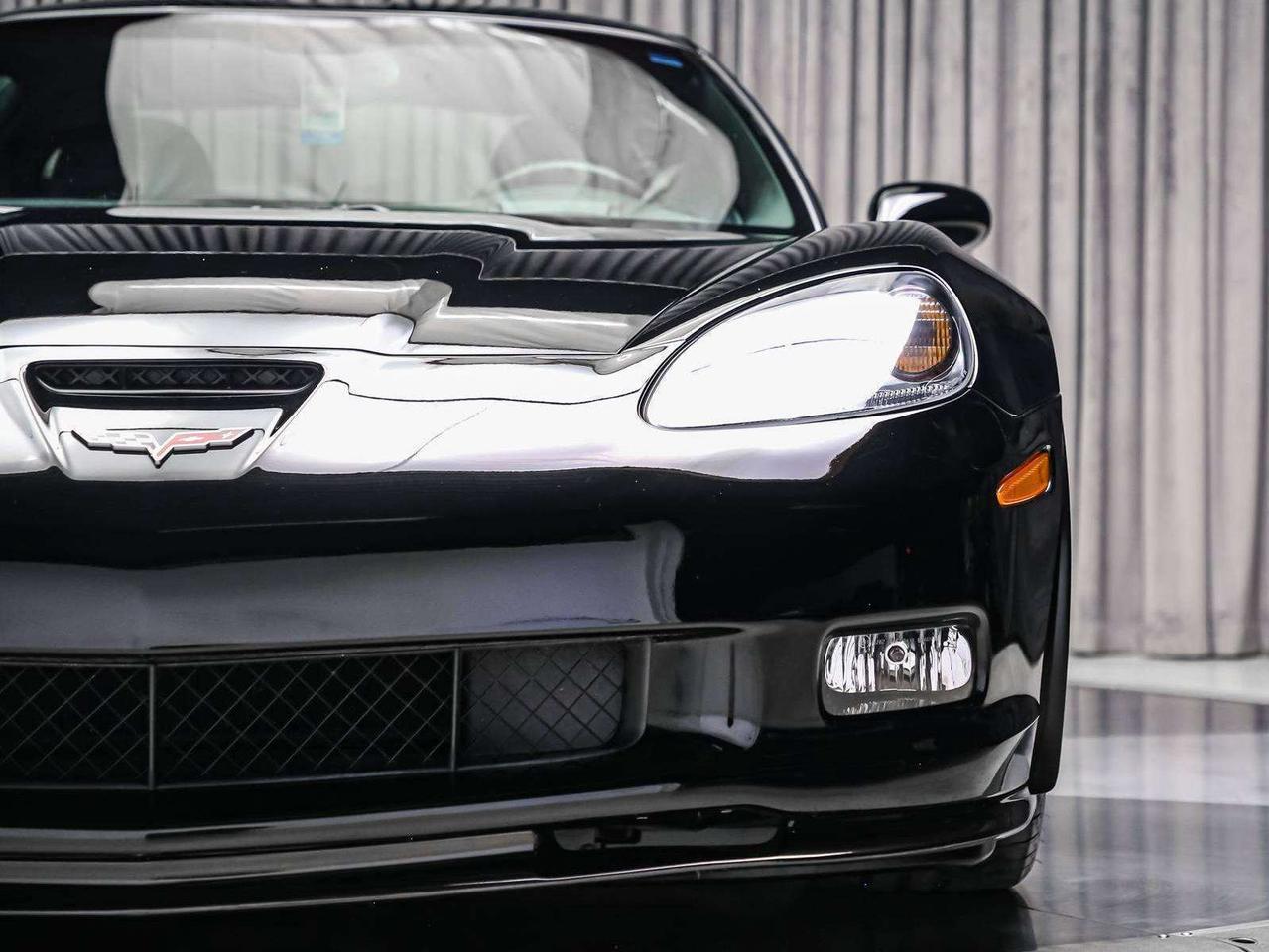 2008 Chevrolet Corvette Z06 LS7 7.0L 505HP MANUAL NAV HUD BOSESOUND Photo