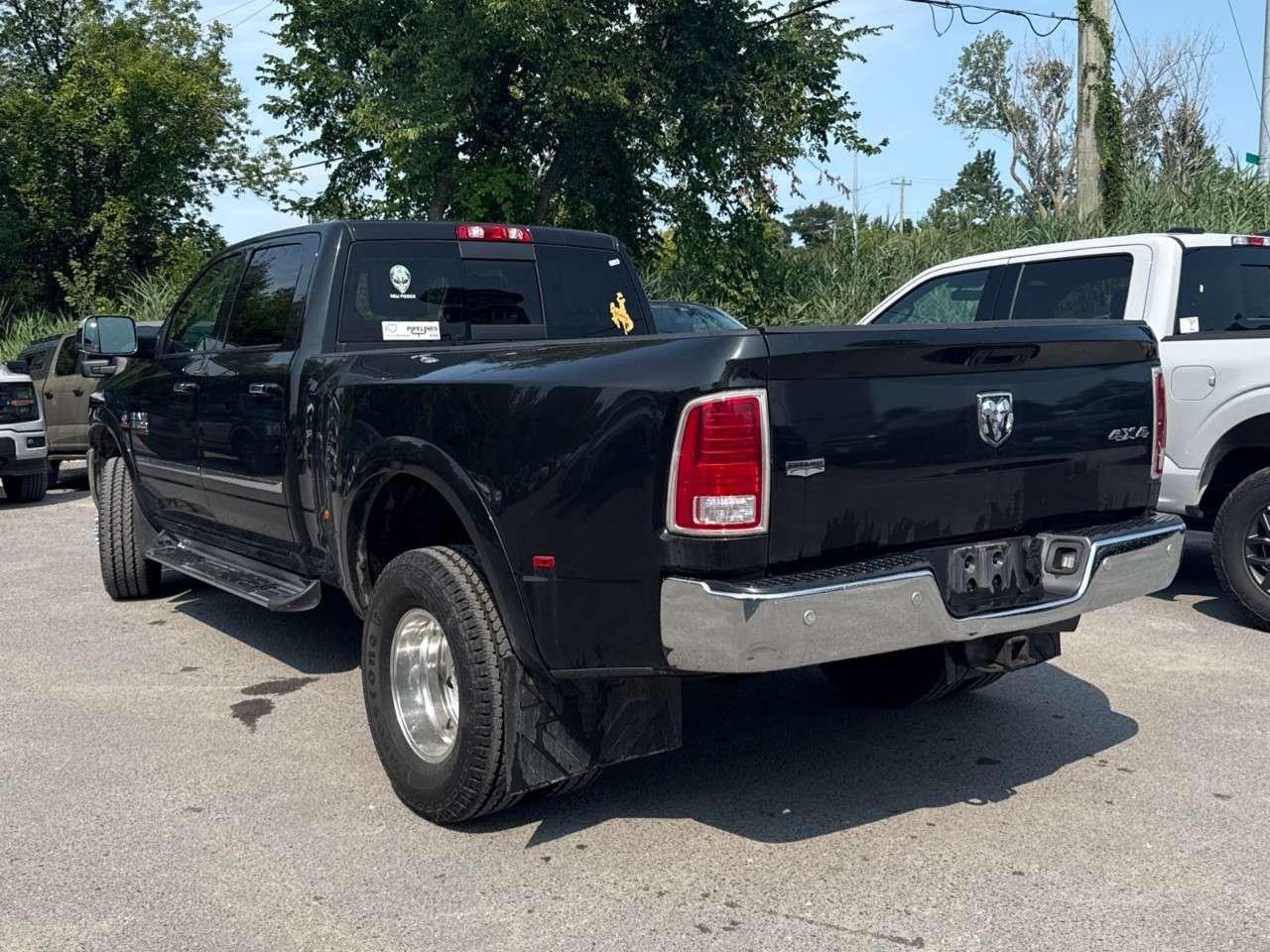 2016 RAM 3500 LARAMIE   DUALLIE   SUNROOF   LEATHER Photo
