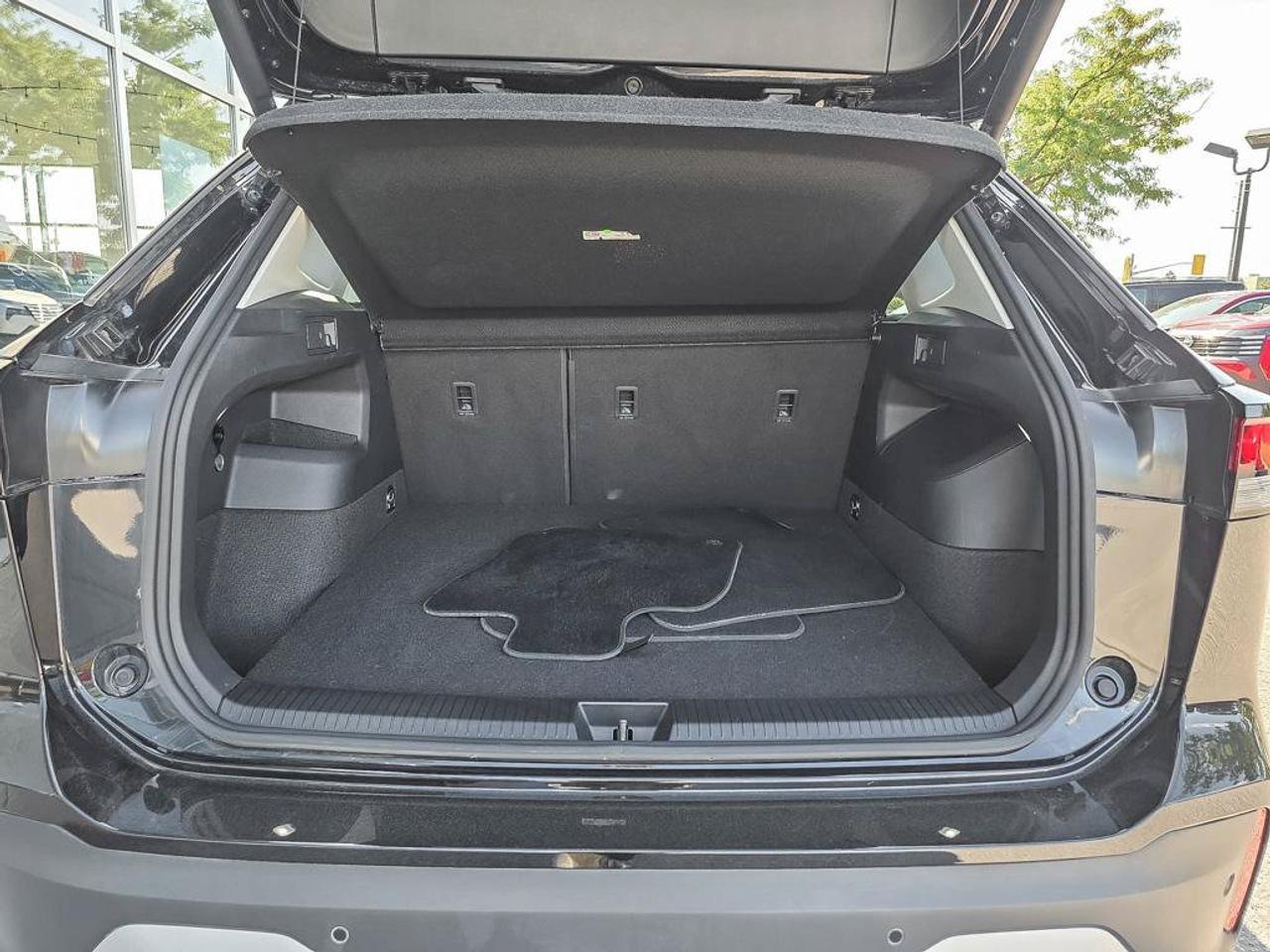 2026 Volkswagen Tiguan Comfortline 4MOTION | Apple Car Play | Heated Seats | Photo