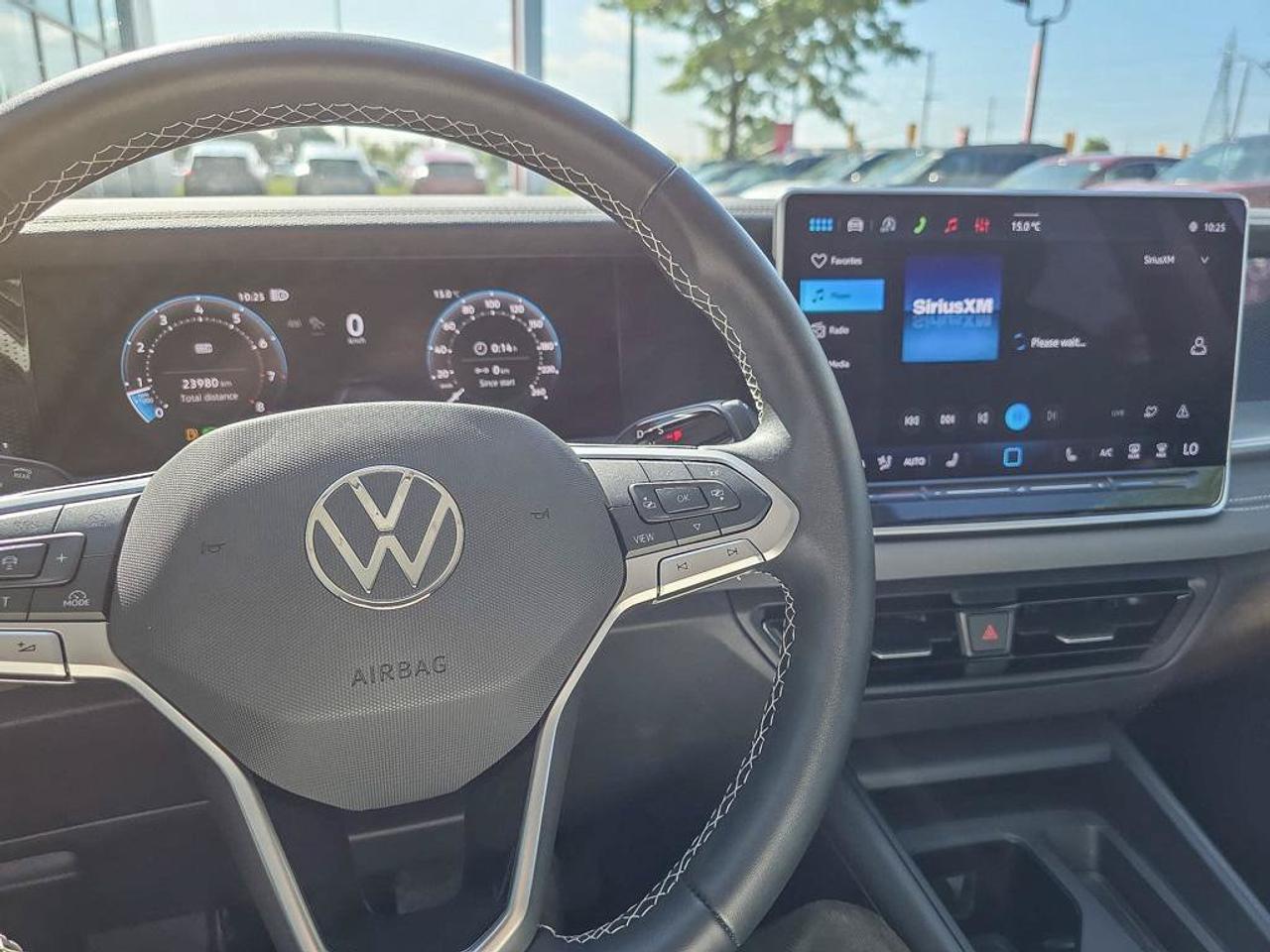 2026 Volkswagen Tiguan Comfortline 4MOTION | Apple Car Play | Heated Seats | Photo