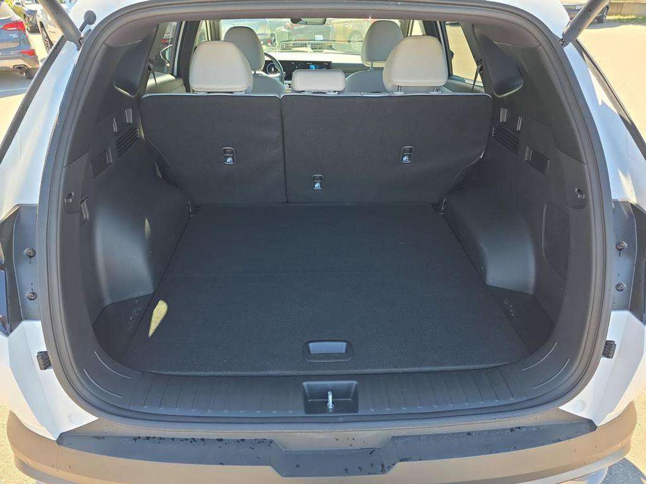 2025 Hyundai Tucson Ultimate   NO ACCIDENTS 51KM EV 6.7L/100KM Photo