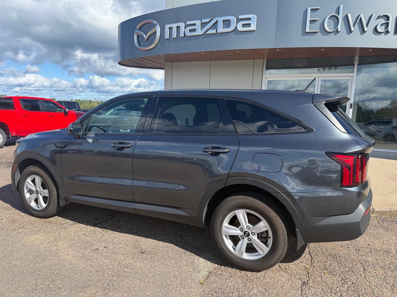 2021 Kia Sorento 2.5L LX+ 4dr All-Wheel Drive Photo